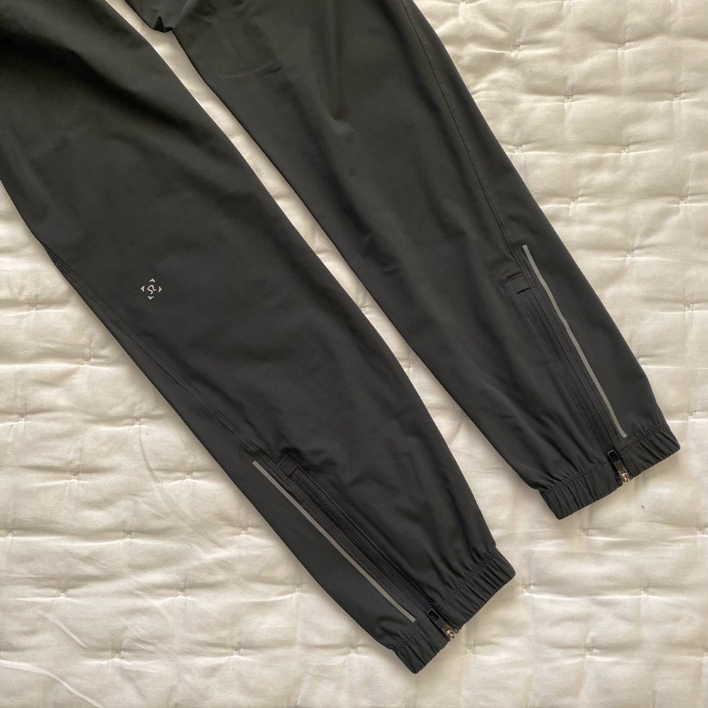 lululemon Surge Jogger 29”